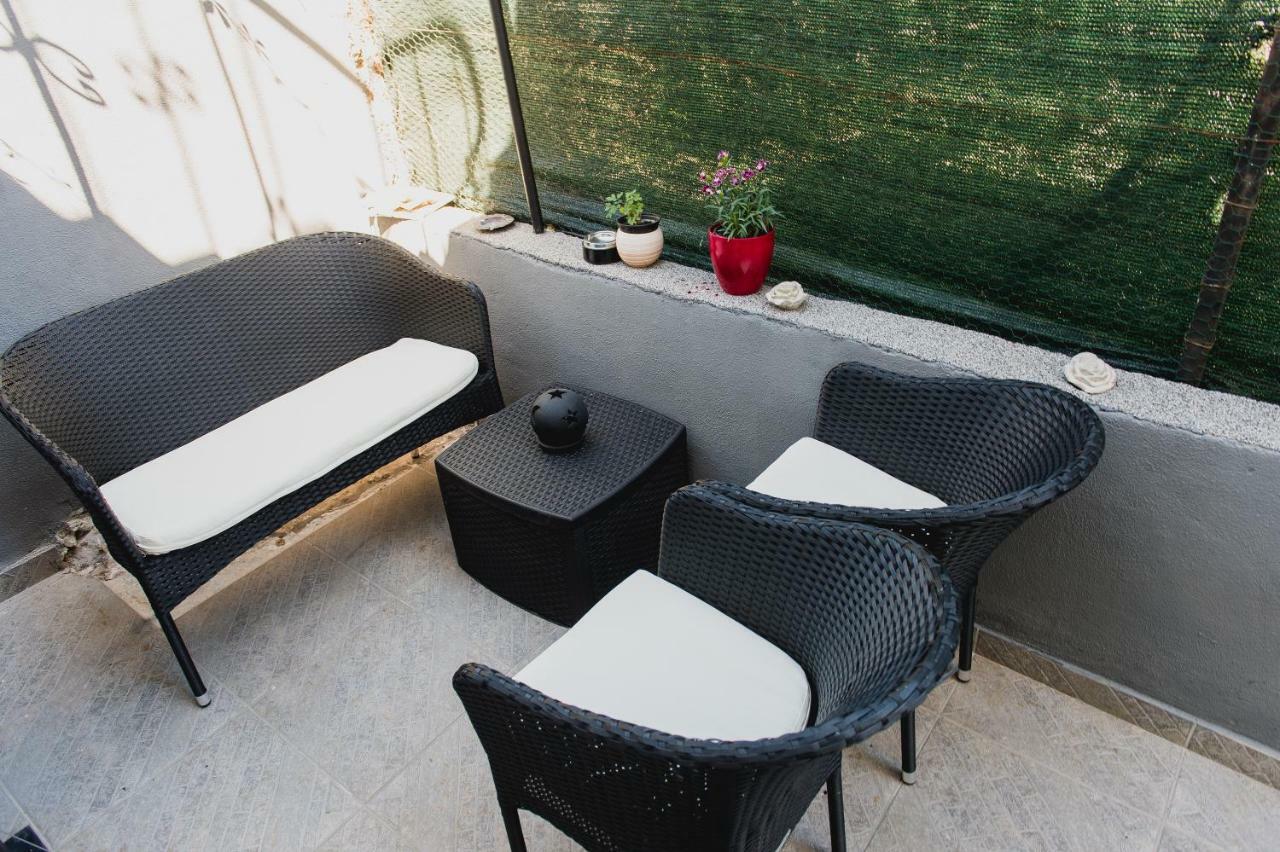 Apartment Ella Рогозница Экстерьер фото